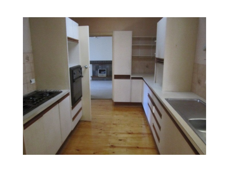 31 Myall Road, Para Hills SA 5096