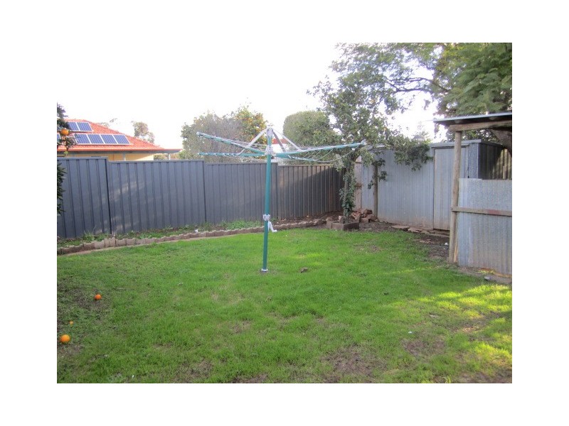 31 Myall Road, Para Hills SA 5096