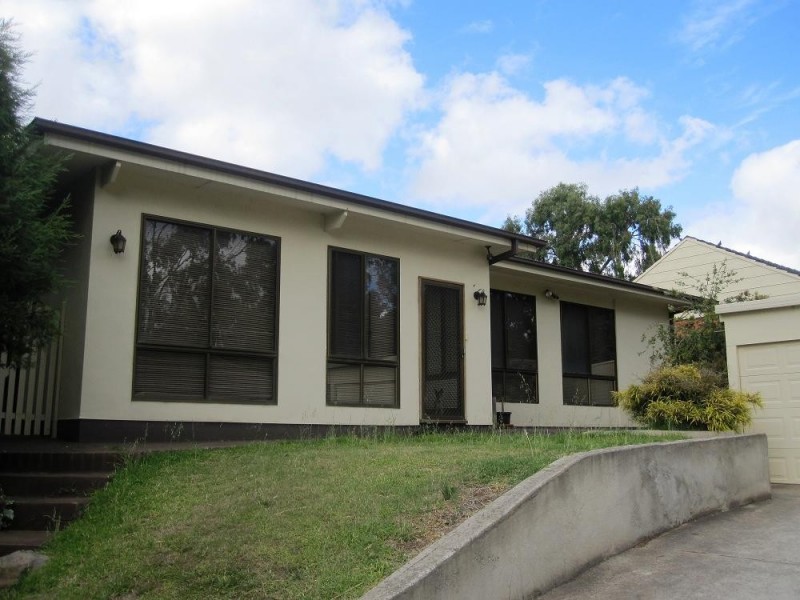 1a Raymond Road, St Agnes SA 5097