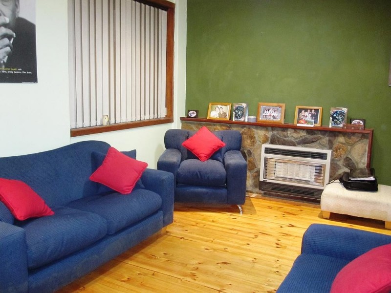 1a Raymond Road, St Agnes SA 5097