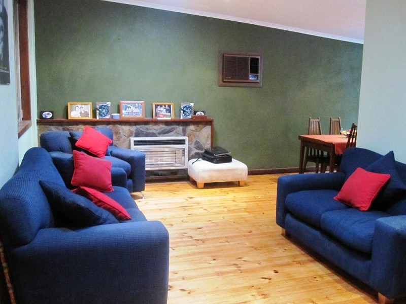 1a Raymond Road, St Agnes SA 5097