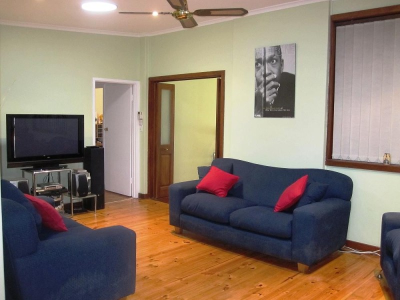 1a Raymond Road, St Agnes SA 5097