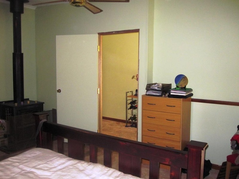 1a Raymond Road, St Agnes SA 5097