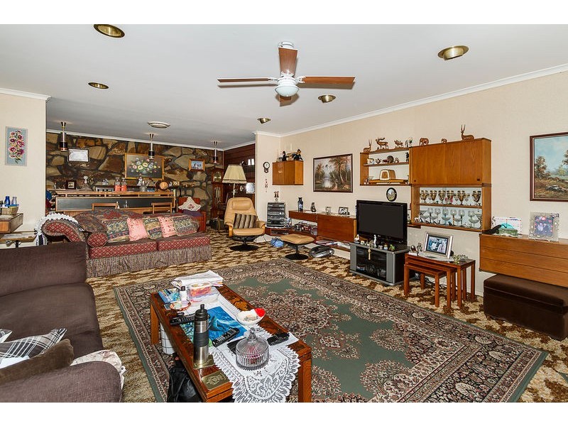 21 Nunyah Drive, Banksia Park SA 5091