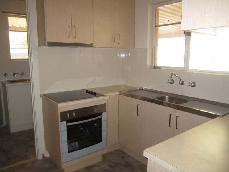 8 Welby Street, Salisbury East SA 5109