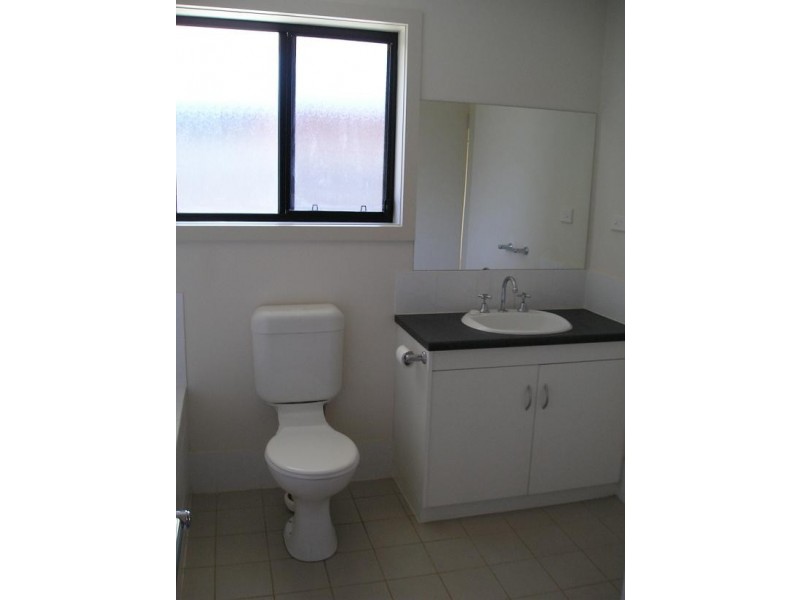 28 Hamra Drive, Smithfield SA 5114