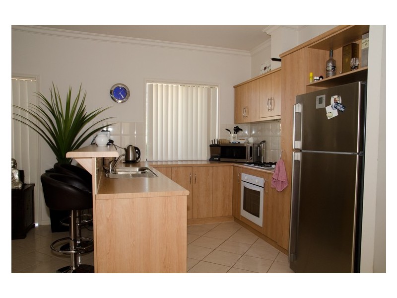 10 Avocet Drive, Mawson Lakes SA 5095