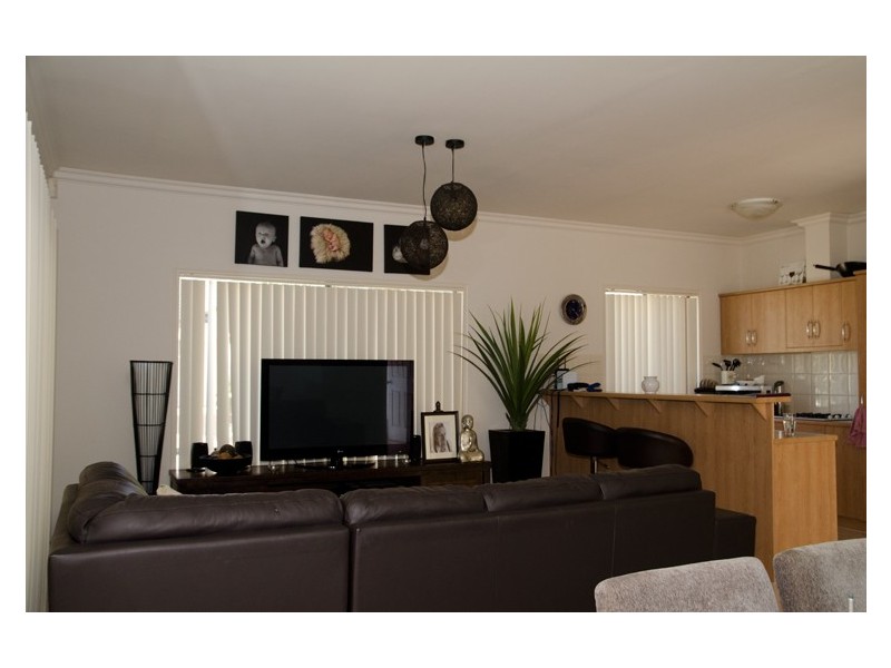 10 Avocet Drive, Mawson Lakes SA 5095