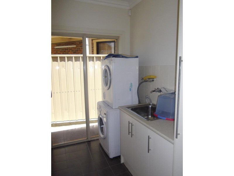 2a Stroud Street, Clearview SA 5085