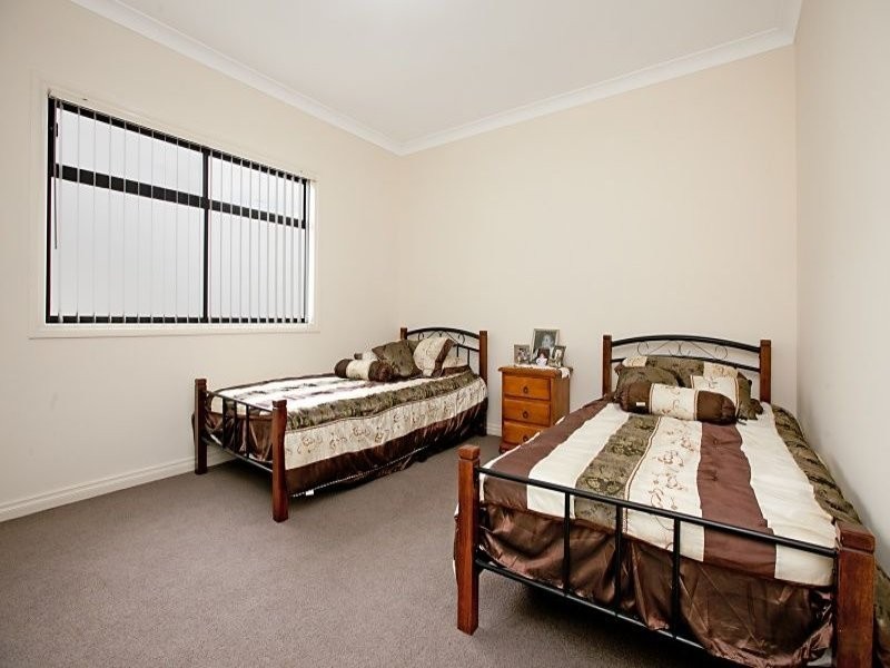 1 Brian Way, Valley View SA 5093