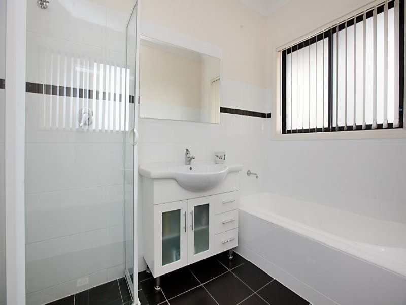 1 Brian Way, Valley View SA 5093