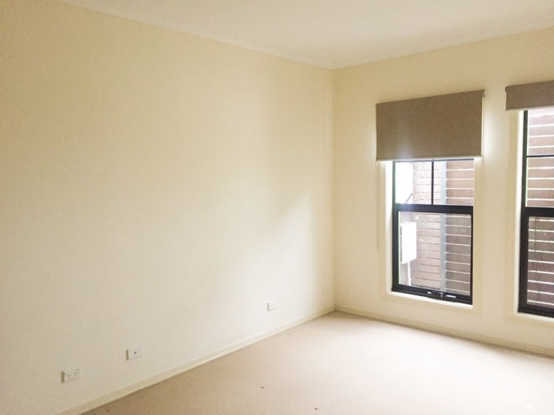 16 Redward Avenue, Greenacres SA 5086