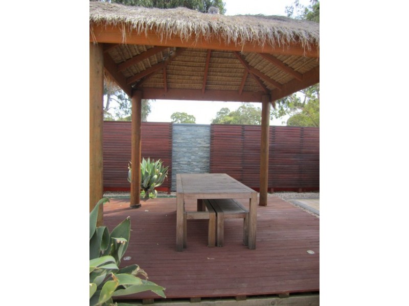 16 Redward Avenue, Greenacres SA 5086