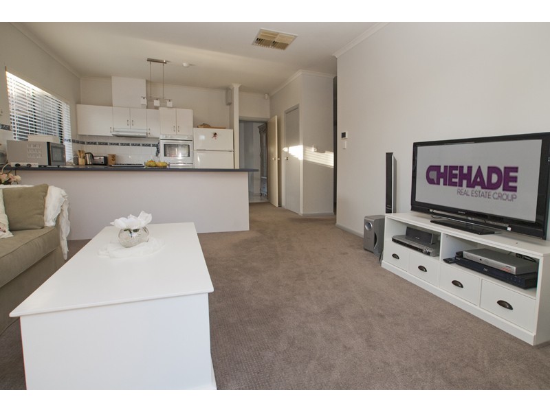 12 Duchess Walk, Para Hills SA 5096