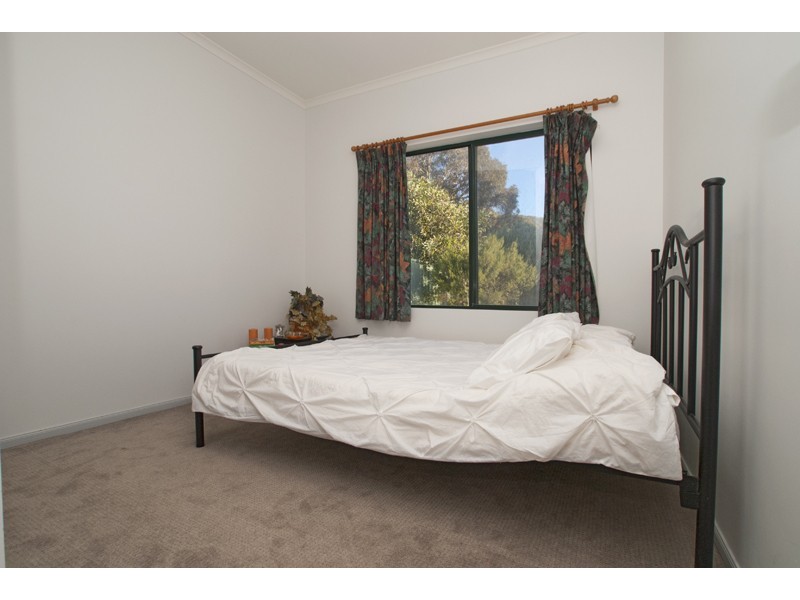 12 Duchess Walk, Para Hills SA 5096