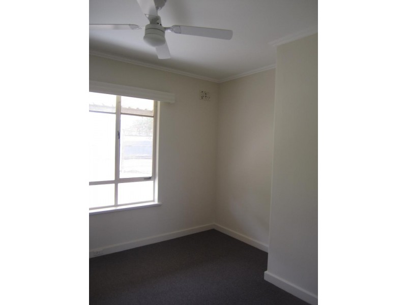 8 Welby Avenue, Salisbury East SA 5109