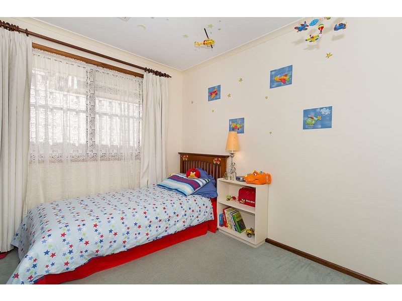 18 Persimmon Grove, Golden Grove SA 5125