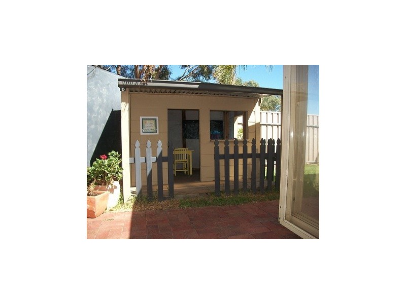 18 Persimmon Grove, Golden Grove SA 5125