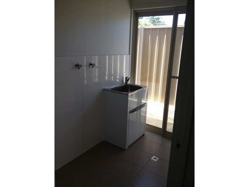 36 Milne Road, Para Hills SA 5096