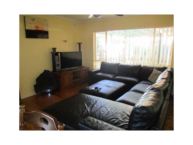 61 Williamson Road, Para Hills SA 5096