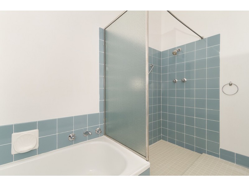 22 Seaview Road, Para Hills SA 5096