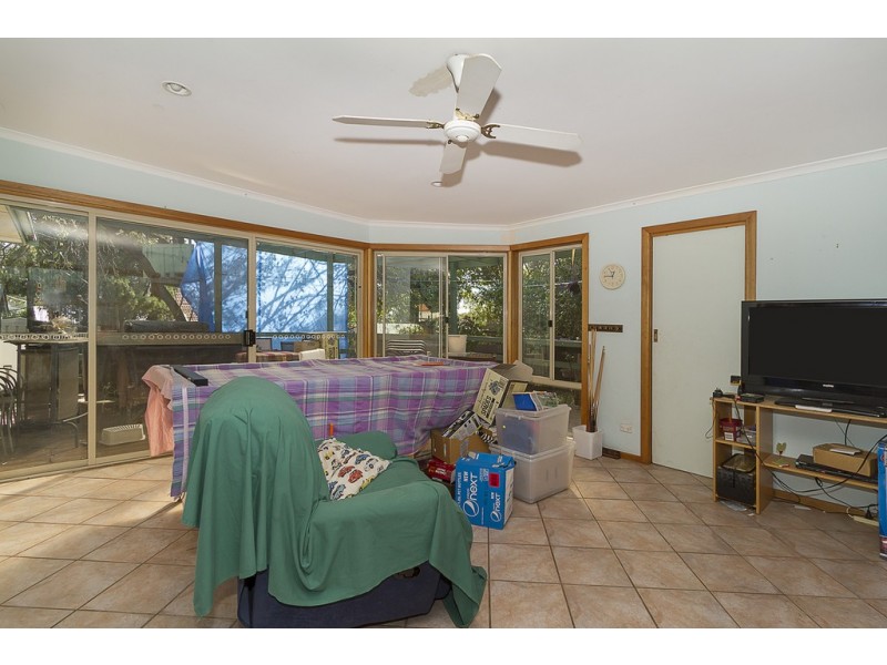 4 Gould Street, Para Hills SA 5096