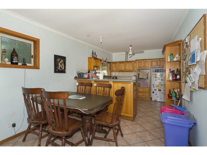 4 Gould Street, Para Hills SA 5096