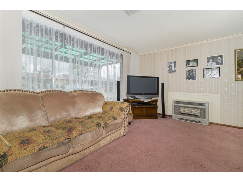 25 Balmoral Road, Salisbury East SA 5109