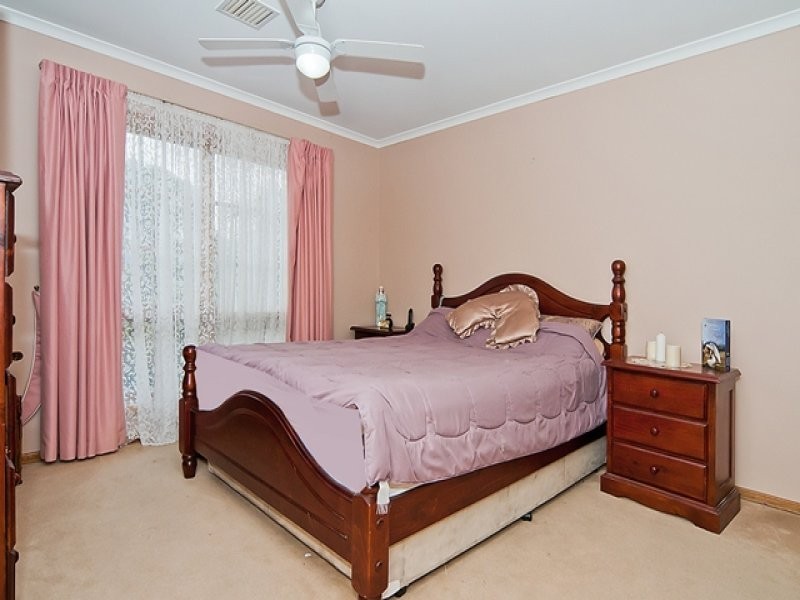 4 Sydney Drive, Salisbury Heights SA 5109