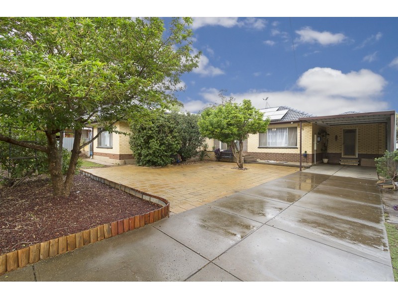 31 Bindi Street, Para Hills West SA 5096