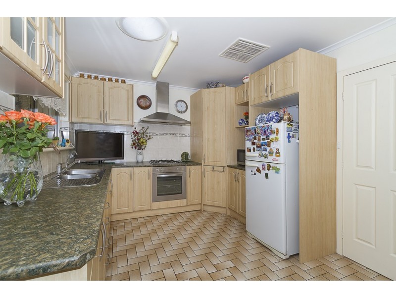 31 Bindi Street, Para Hills West SA 5096