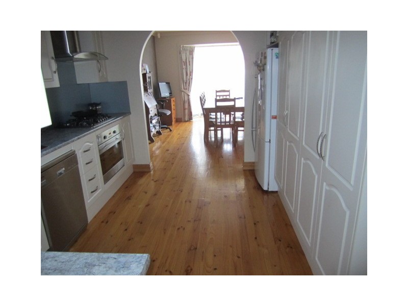 20 Leabrook Drive, Para Hills SA 5096