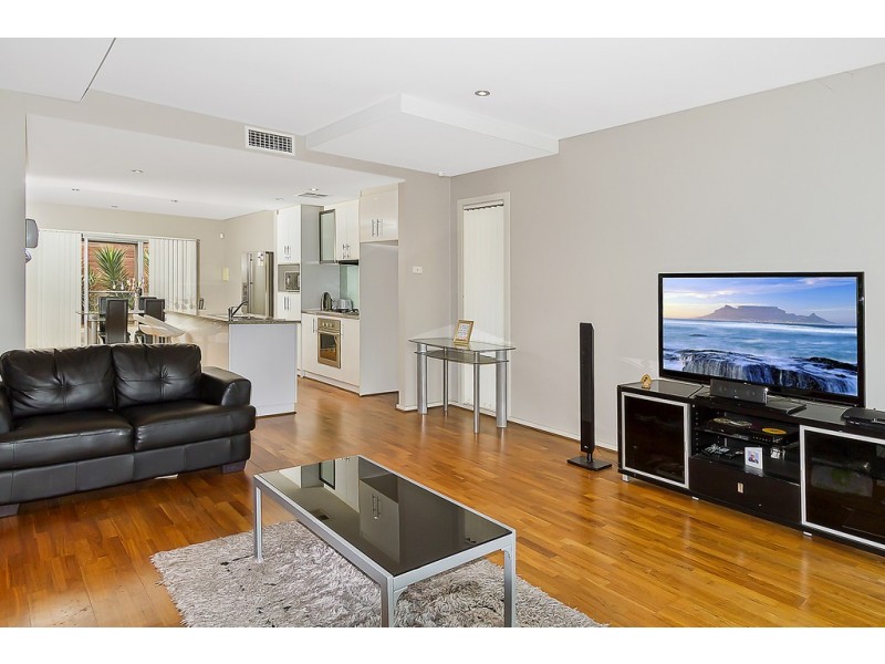 8/270 Mawson Lakes Blvd, Mawson Lakes SA 5095