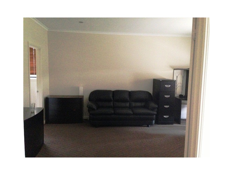 46 Lord Howe Crescent, Mawson Lakes SA 5095