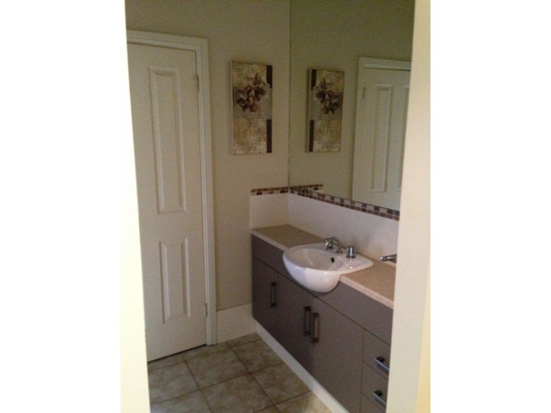 46 Lord Howe Crescent, Mawson Lakes SA 5095