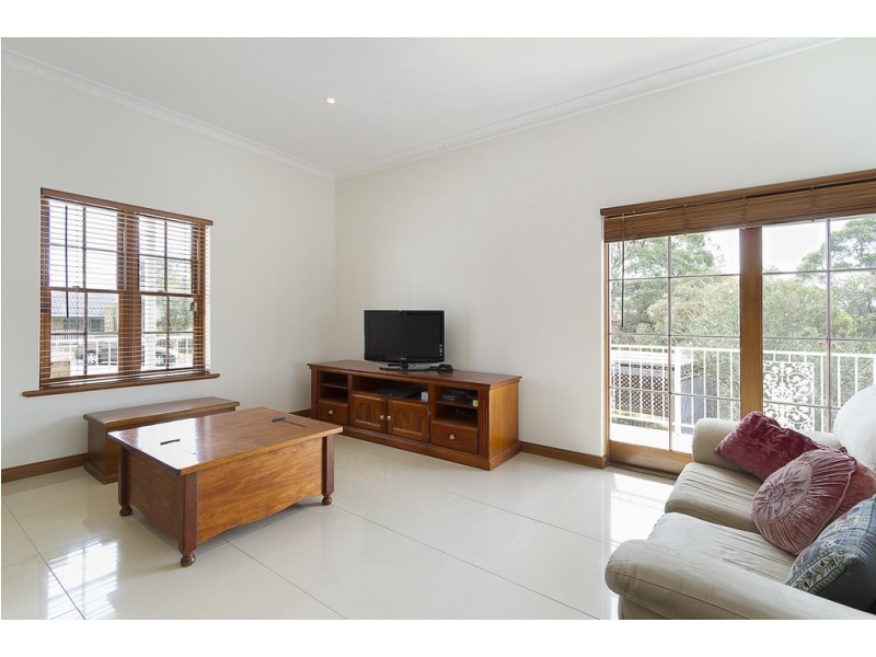 43 Yulinda Terrace, Gulfview Heights SA 5096