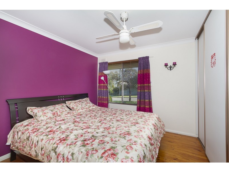 42 Charles Street, Valley View SA 5093