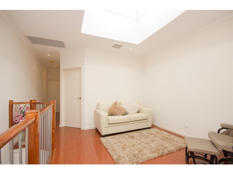 2/23a Coventry Street, Mawson Lakes SA 5095