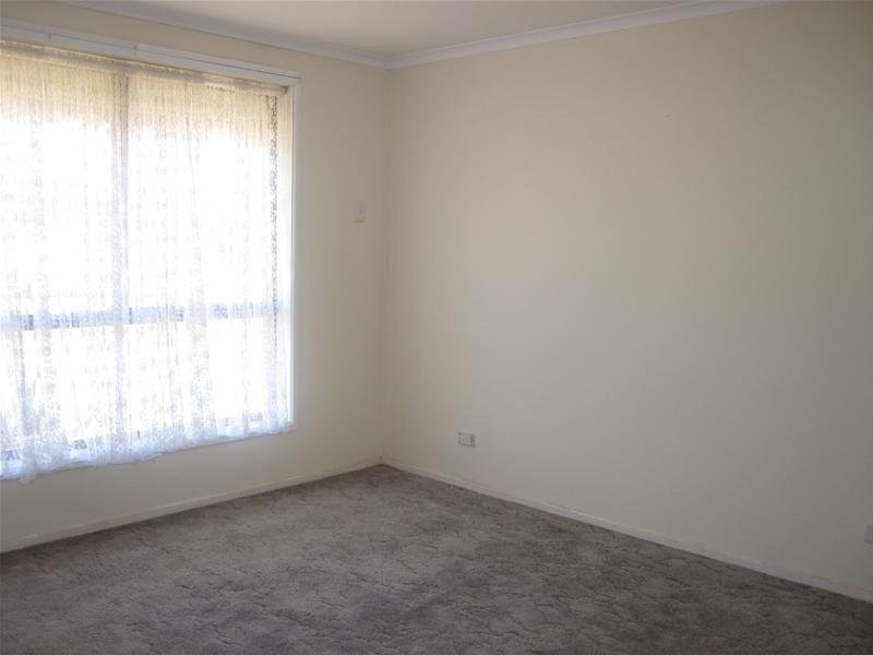 13 Beadell Street, Burton SA 5110