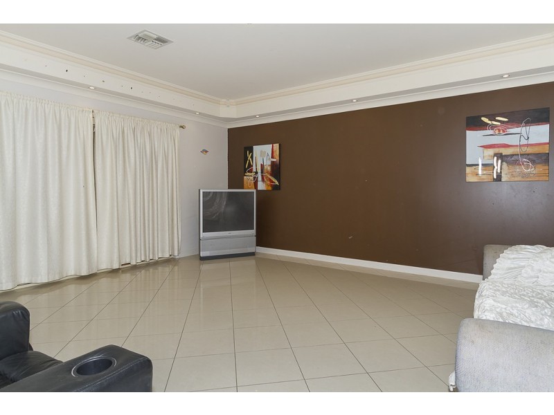 53 Duke Avenue, Para Hills SA 5096