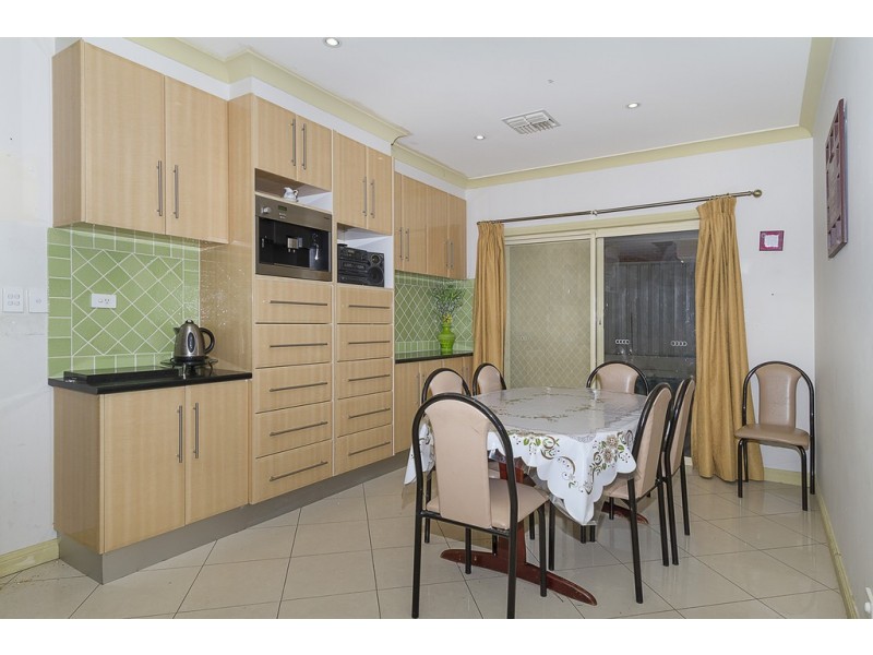 53 Duke Avenue, Para Hills SA 5096