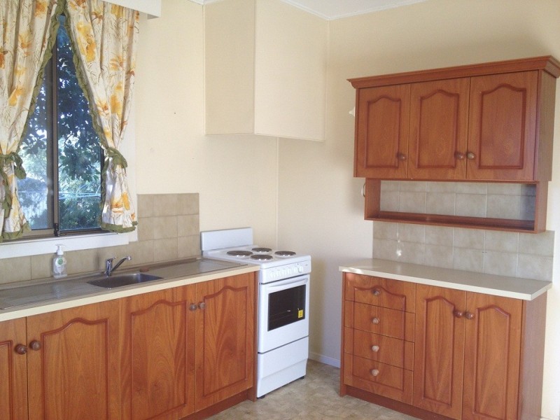 5 Russell Avenue, Seacombe Gardens SA 5047