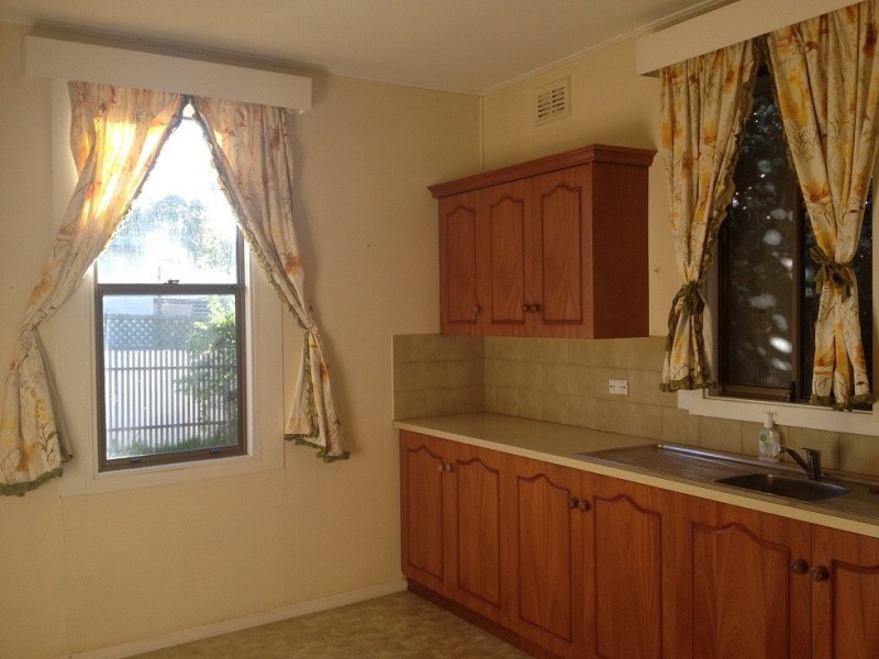 5 Russell Avenue, Seacombe Gardens SA 5047