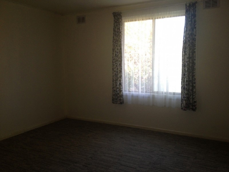 5 Russell Avenue, Seacombe Gardens SA 5047