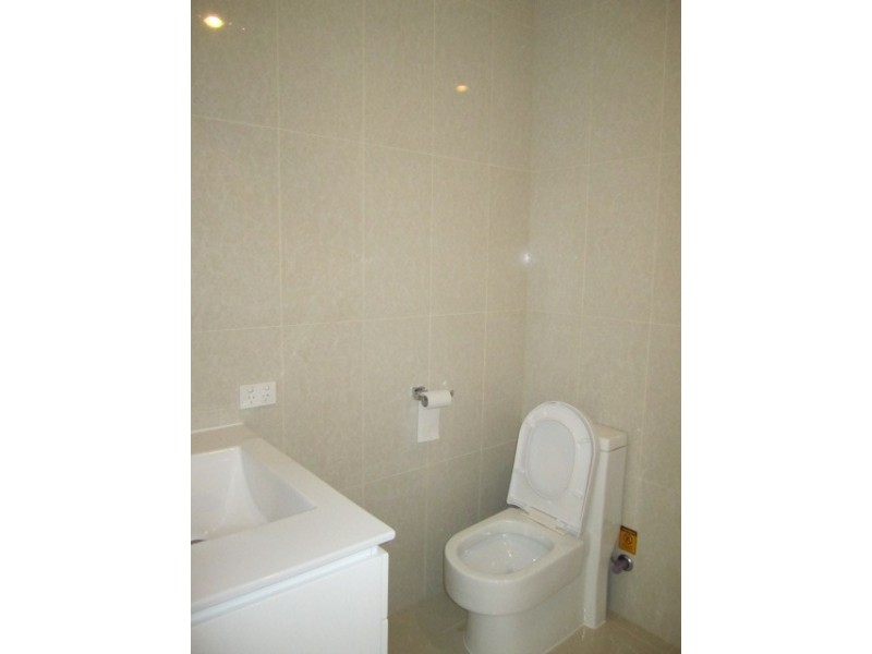 2/23a Coventry Street, Mawson Lakes SA 5095