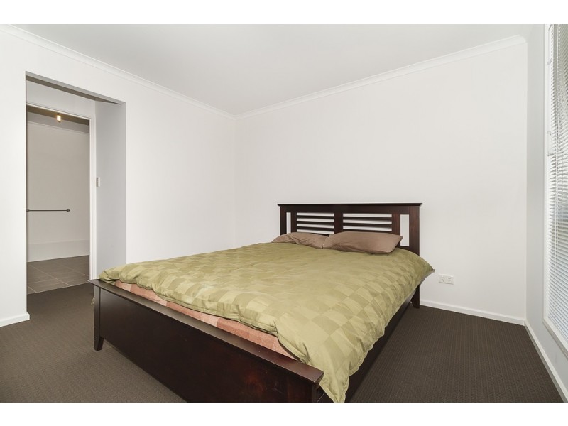 43 Lindsay Avenue, Valley View SA 5093