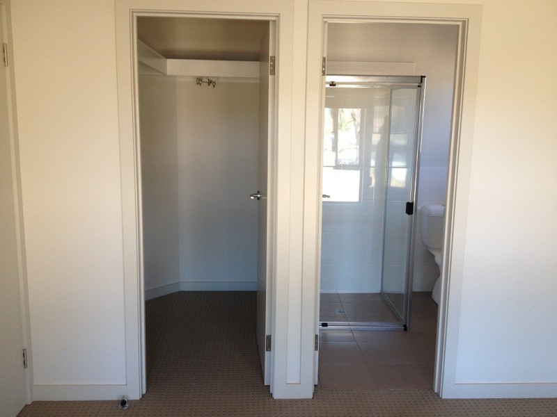 36 Milne Road, Para Hills SA 5096