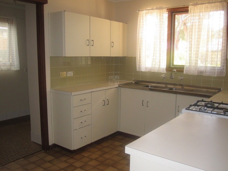 6 Farr Court, Para Hills West SA 5096