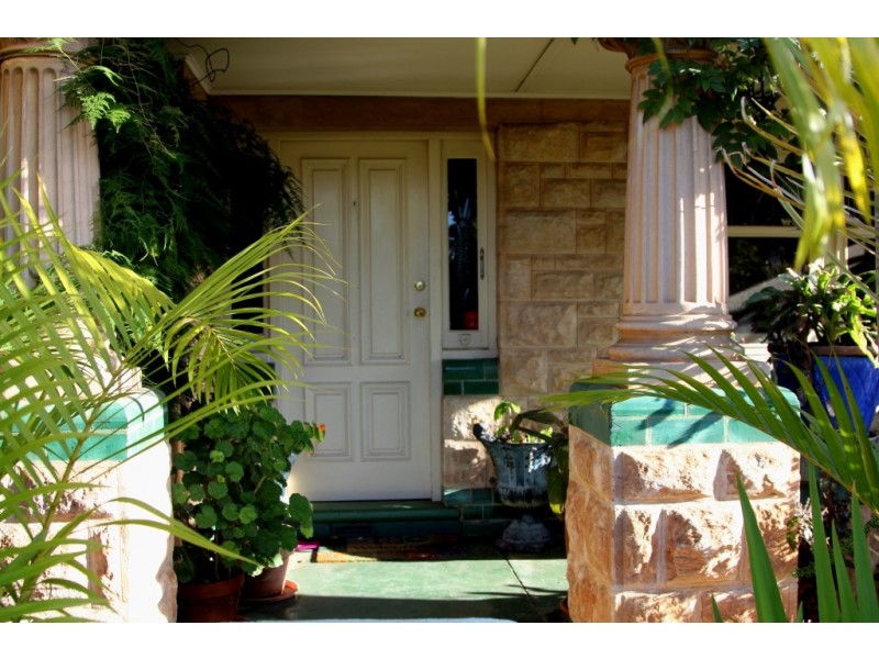 303 Salisbury Highway, Salisbury Downs SA 5108