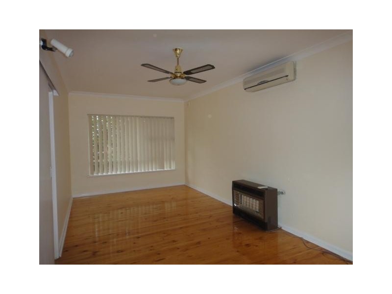 4 Harold Street, Para Hills SA 5096